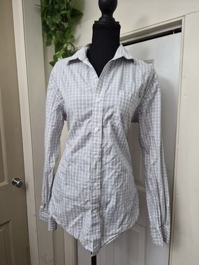 Amazon Essentials White and Light Gray Checked Dress Shirt